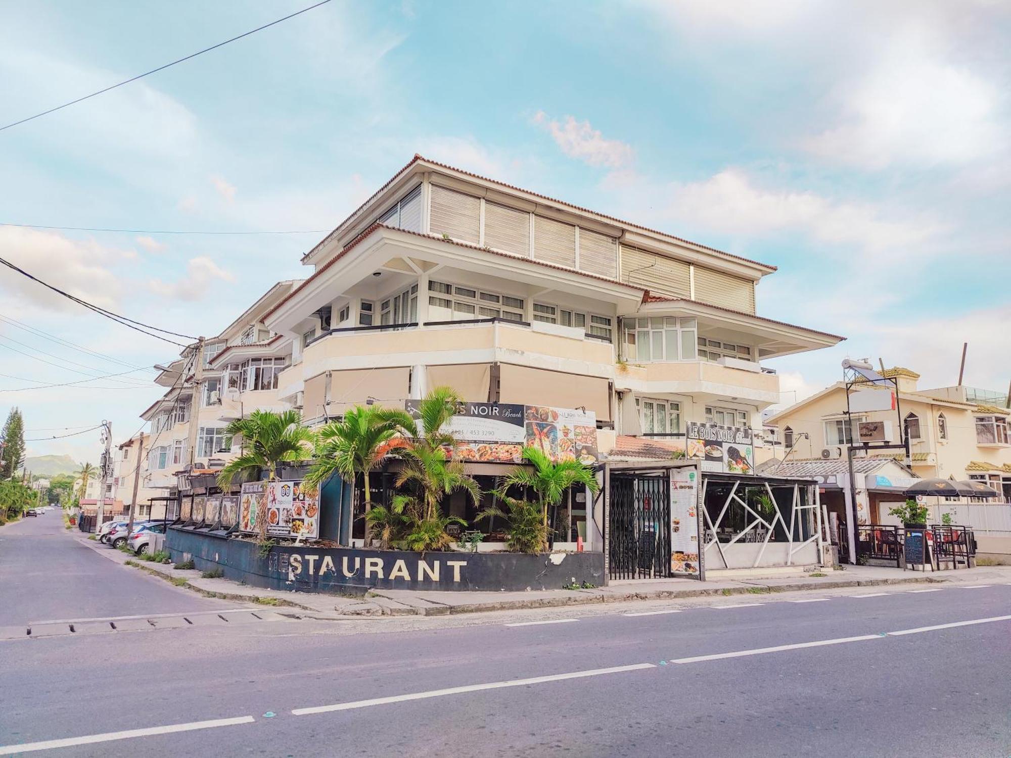 Fibonacci Beachfront Apartment Flic en Flac Luaran gambar